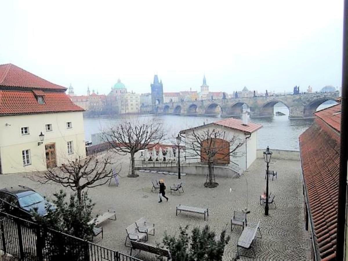 Апартаменты Studio Charles Bridge - Splendid - View Прага Экстерьер фото